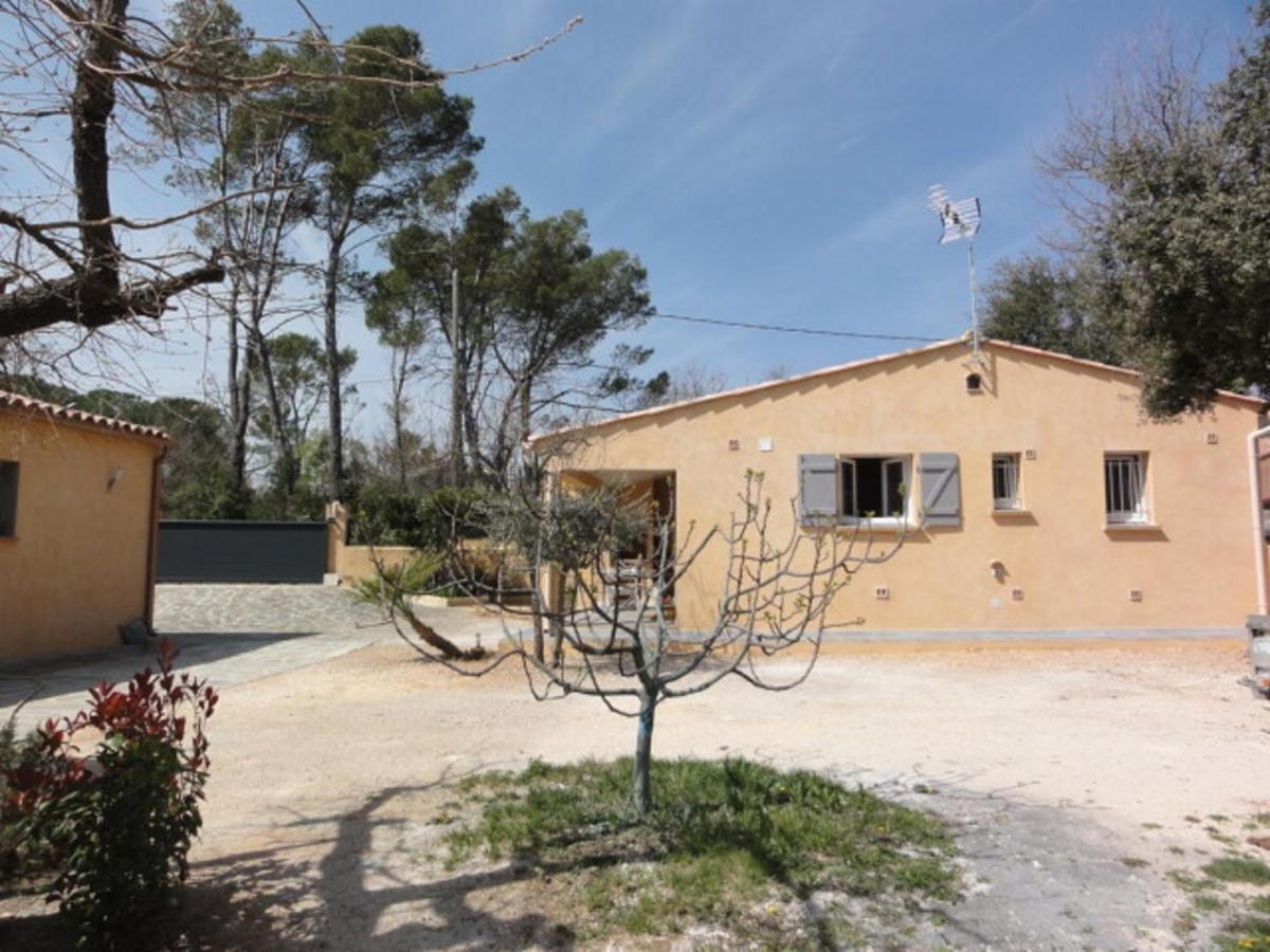 Pavillon Independant 45M2 4 Personnes Apartman Garéoult Kültér fotó